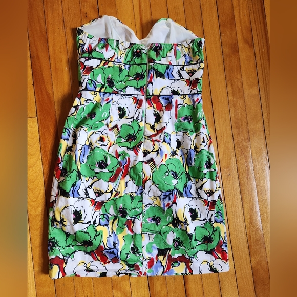 Akira floral size small - Picture 3 of 7